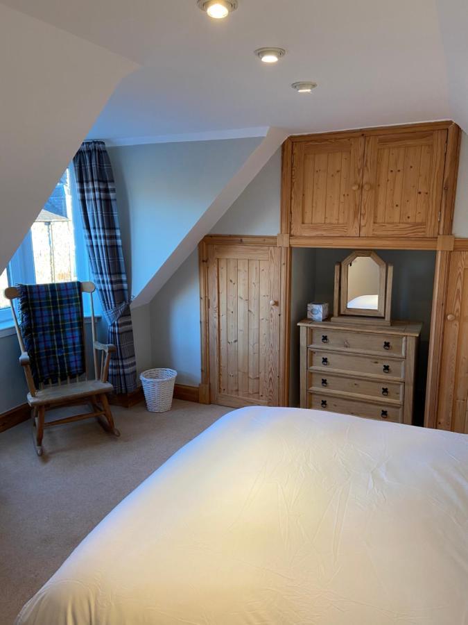 Islas Cottage, A Home In The Heart Of Speyside دوفتاون المظهر الخارجي الصورة