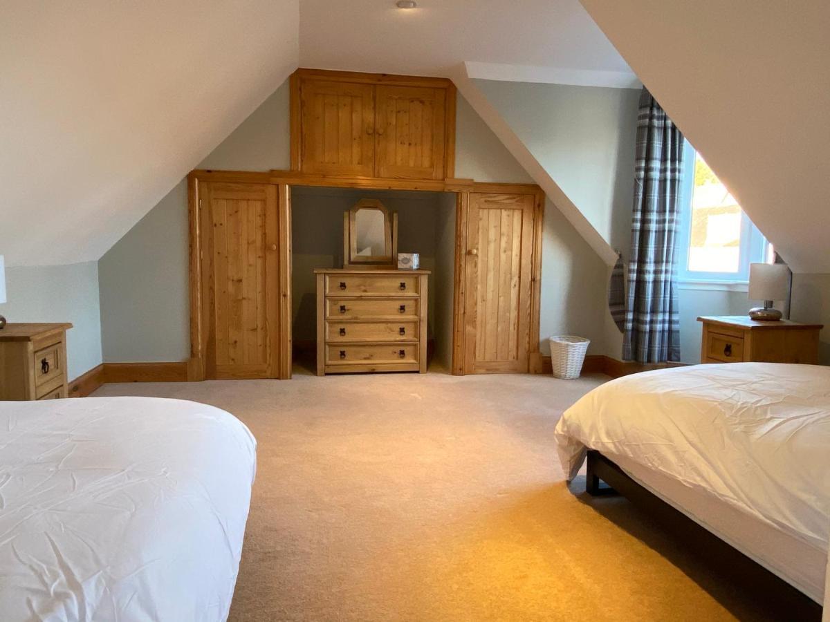 Islas Cottage, A Home In The Heart Of Speyside دوفتاون المظهر الخارجي الصورة
